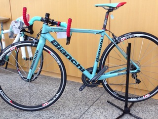 BIANCHI PISTA DALMINE ビアンキ ピスタ ダルミネ 【公式通販】